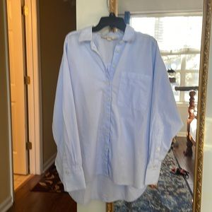 Loft brand, button up shirt, buttons on sleeves, pretty light blue, 💯% cotton